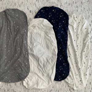 4 organic cotton Snoo bassinet sheets - like new!